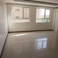 ۷۰متر_۲تراس_۲ انباری_۲پارکینگ_کم واحد