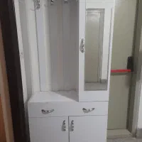 کمدِ جاکفشی