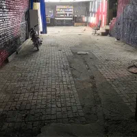 مغازه متراژ حدودا ۱۵۰ متربورس خدمات خودرویی ‌وغیره