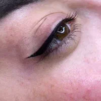 تخفیف میکرو و خط چشم|خدمات آرایشگری و زیبایی|اصفهان, آهنگران|دیوار