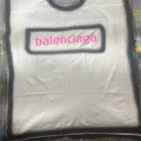 شابلون زن و کارگر ساده نیازمندیم