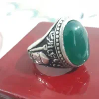 انگشتر  مردانه زمرد نقره نو و بدون استفاده ۱۴گرم