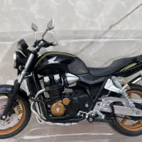 ماکت cb۱۳۰۰ نو با کارتن|اسباب‌‌بازی|تهران, دریان‌نو|دیوار