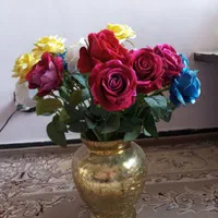 گل و گلدان
