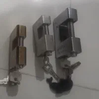 ۳عددقفل کتابی