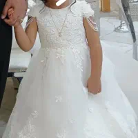 دوتا لباس عروس بچگانه
