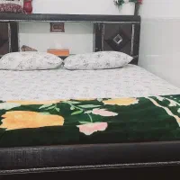 تخت دونفره