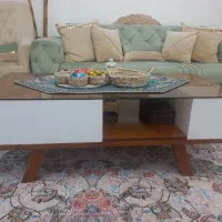 میز وسط مستطیل