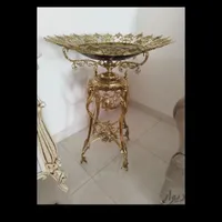 برنز کنار سالنی