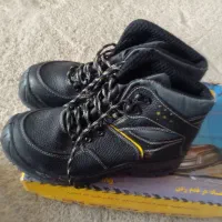 کفش ایمنی بهشتیان