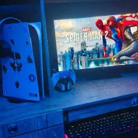 ps5 دیجیتال با مانیتور گیمینگ