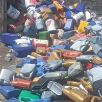 خریدوفروش چهار لیتری وفیلتر|عمده‌فروشی|شهریار, شهرک شاهد|دیوار