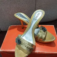 کفش مجلسی زنانه|کیف، کفش، کمربند|شهریار, حصار ساتی|دیوار