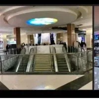 فروشنده و نیروی کار اقا و خانم  شغل شال و روسری