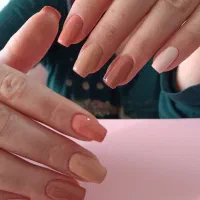 مدل کاشت ناخن