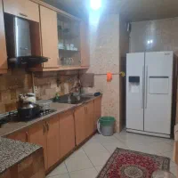 پرستار خانم