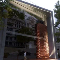 1000-متر-تجاری-دائم-ملکی-حاشیه-وکیل-اباد