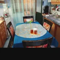 میز ناهار خوری چهار نفره مفت