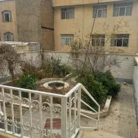 واحد ۱۳۵ متری ۲ خواب شهرک راه آهن کوهک دهکده