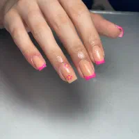 خدمات و آموزش کاشت ناخن ترمیم وتتو بدن و مژه|خدمات آرایشگری و زیبایی|قدس, شهرقدس|دیوار