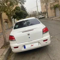 رانا پلاس ۱۴۰۱ خانگی بسیار تمیز|خودرو سواری و وانت|کرج, شهرک اوج|دیوار