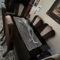 میز ناهار خوری شش نفره
