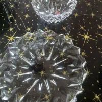 دو دست کاسه و بشقاب آجیل خوری