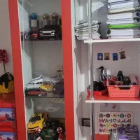 دو عدد تخت ،کمد ،کتابخانه ،بوفه،میز تحریر