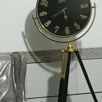 ساعت ایستاده