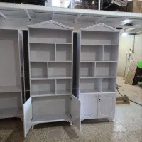 کتابخانه تاجدار پایه دار|کتابخانه، شلف، قفسه‌های دیواری|اردبیل, |دیوار