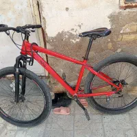 یک عدد دوچرخه فروشی
