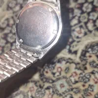 ساعت مچی|ساعت|قم, چهل درخت‎|دیوار