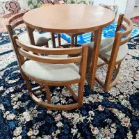 میز غذا خوری چوبی طرح جدید