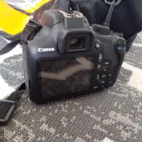 دوربین کنون D1300|دوربین عکاسی و فیلم‌برداری|قم, نیروگاه|دیوار