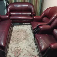 مبلمان راحتی چرم