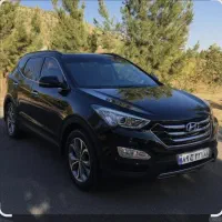 راننده با خودرو
