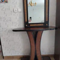آینه سنتی به همراه میز پایه دار|بوفه، ویترین، کنسول|مشهد, آبکوه|دیوار