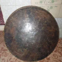 یک عدد تشت مسی اصل قدیمی برا پخت حلوا