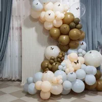استخدام فروشنده خانم برای تم تولد