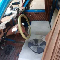 نیسان آبی. کم‌خرج. تناژ پایین. جاده رو