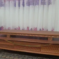میز تلویزیون در حد نو