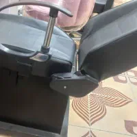 میز ناخن خارجی و صندلی اصلاح هردو نو نو|آرایشگاه و سالن‌های زیبایی|دورود, |دیوار