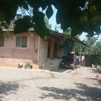 ۸۰۰متری ویلایی