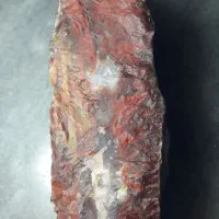 سنگ عقیق خزه ای قرمز