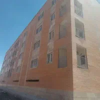 فروش-آپارتمان-92-متری-دو-خواب-فاز-7-پارکینگ-مسقف