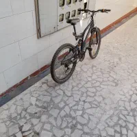 با سلام دوچرخه سالم لاستیک ها نو