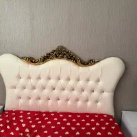 تاج تخت