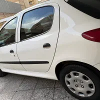 ۲۰۶ تیپ ۲ مدل ۱۴۰۱