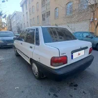 پراید ۱۳۱ بی رنگ