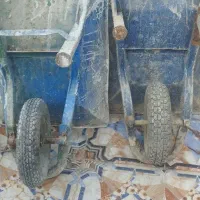 دو عدد گاری بنایی تمیز زیاد کار نکردم باهاشون